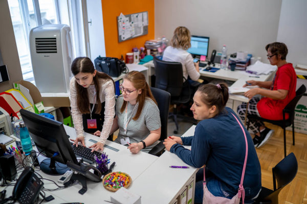 2019_09_07_09_27_51_A7109934