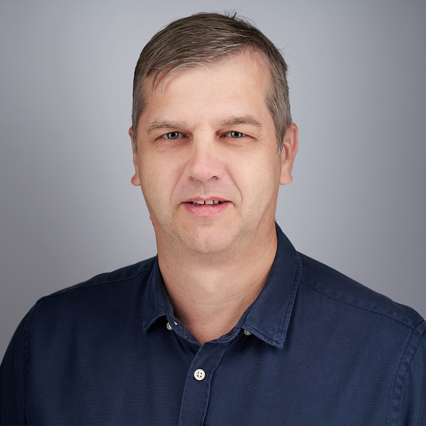 Dr. Helmle Péter Dr. Helmle Péter Állatorvos Pannon Kincstár, oktató