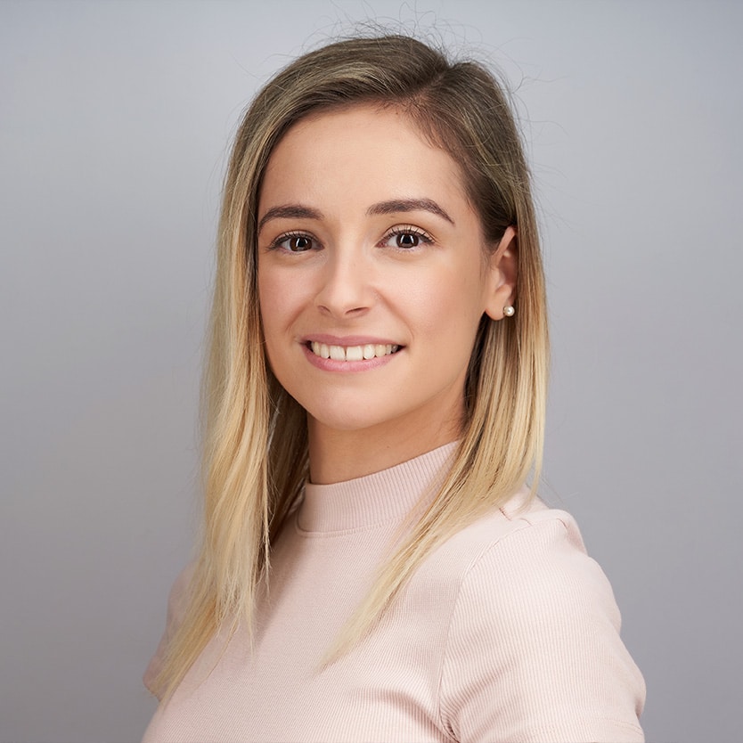 Najdeh Nóra Nidál Najdeh Nóra Nidál Fogászati asszisztens, klinikai fogászati higiénikus, Zuglói Egészségügyi Szolgálat Kavics Dental, Pannon Kincstár, oktató