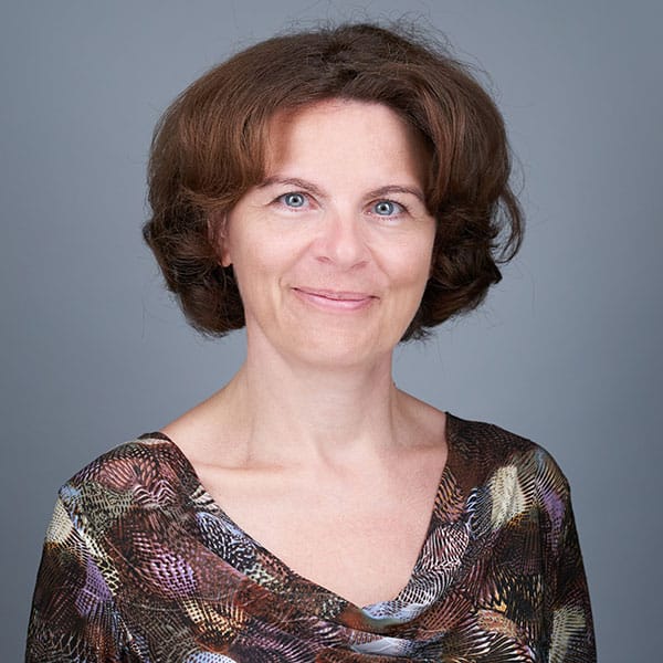Makláriné Eszterhai Judit Makláriné Eszterhai Judit Közgazdász tanár (pénzügyi-számviteli ügyintéző képzés), BGSZC Szent István Kollégium és Technikum Pannon Kincstár, oktató